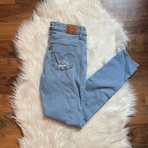 Levi’s Distressed Jeans